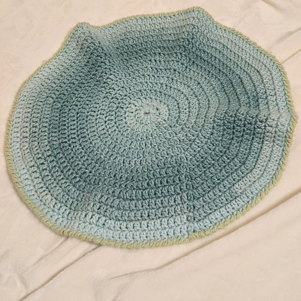 Handmade Crochet Round Pet Bed Or Kennel Rug in Blue and Green